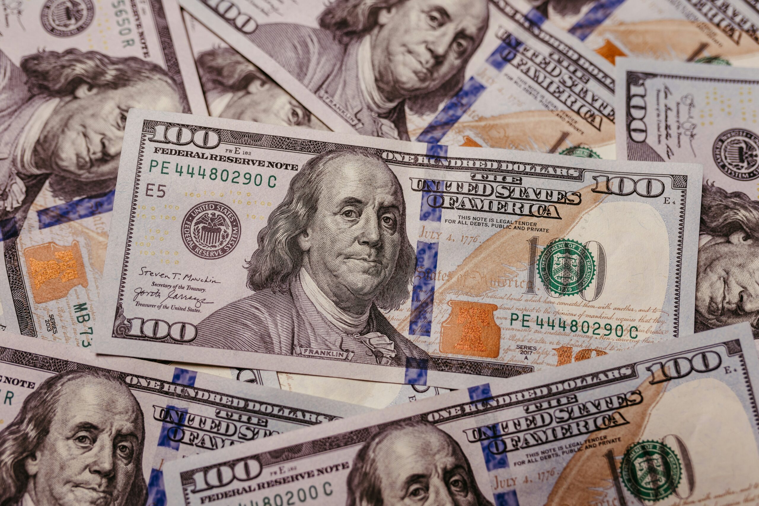 Those who have received a traffic citation in Southside Virginia should contact a traffic defense lawyer to prevent their auto insurance premiums from increasing.